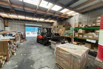 Prime Location - Dual Access Industrial