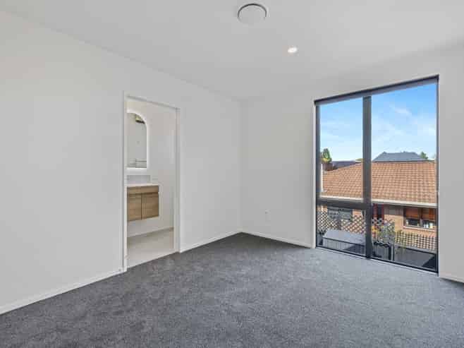 2/1 Perth Street, Richmond