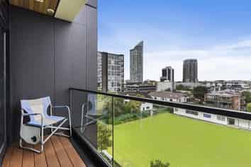 306/74 Anzac Street , Takapuna