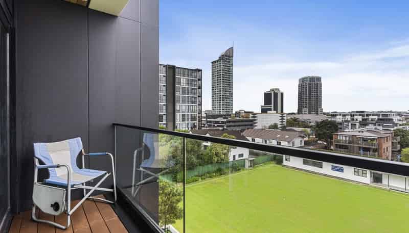 306/74 Anzac Street , Takapuna