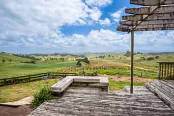 163 Bee Bush Road, Aranga