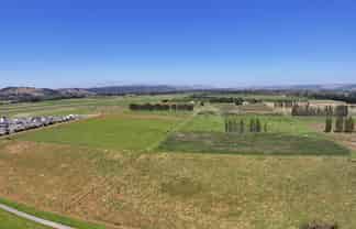 137 and 17 Kirks Drain Road, Momona