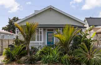 115 Fenton Street, Thames