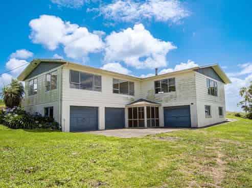 187 Bee Bush Road, Arapohue