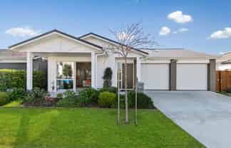 90 Popokatea Drive, Takanini