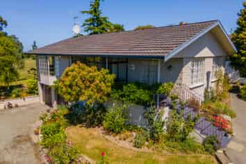 16 Braemar Place, Marchwiel