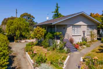 16 Braemar Place, Marchwiel