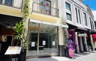 CHANCERY RETAIL - 75M²
