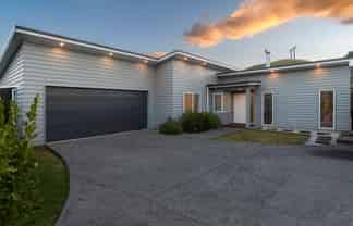 48 Falcon Drive, Welcome Bay
