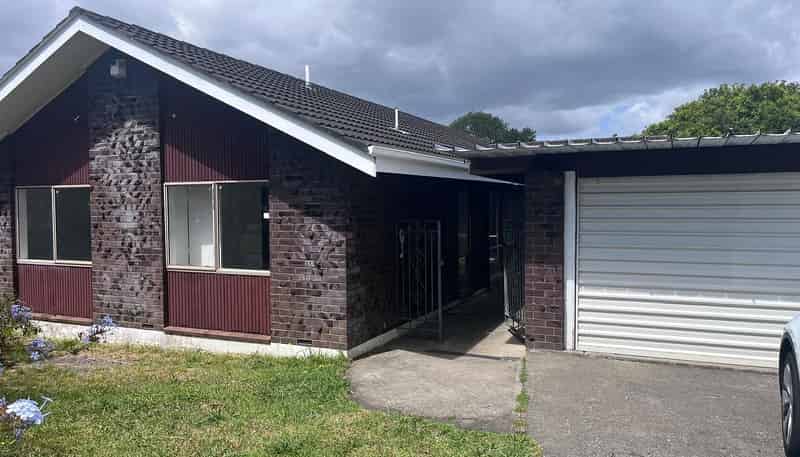 87 Prince Regent Drive, Half Moon Bay