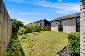 23 Inuwai Street, Glenview