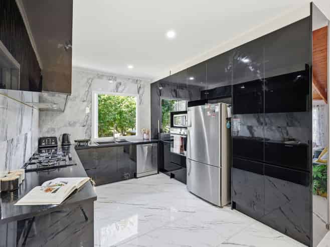 2/135 Bucklands Beach Road, Bucklands Beach