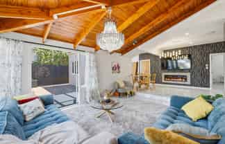 2/135 Bucklands Beach Road, Bucklands Beach