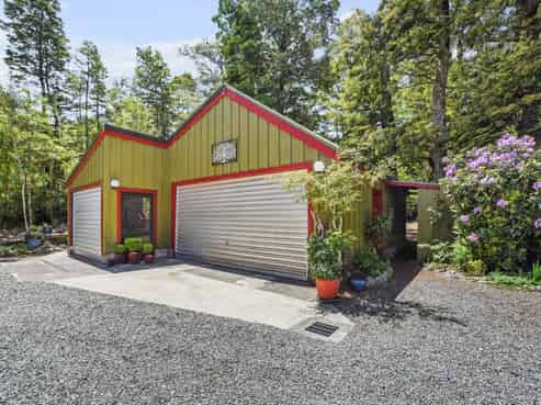 33 Kerr Bay Road, St Arnaud