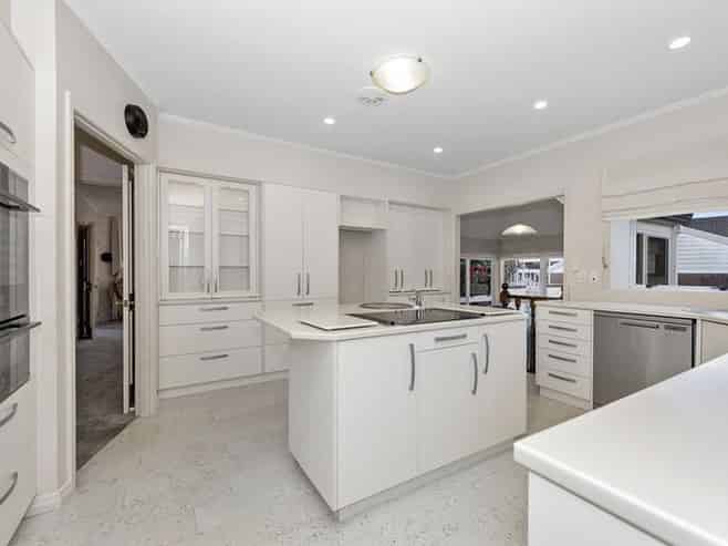 12 Ellerslie Ave, Chartwell