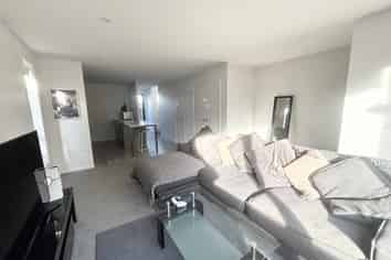 9/7 Johnston Grove, Taita