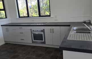 14A Collins St, Hawera