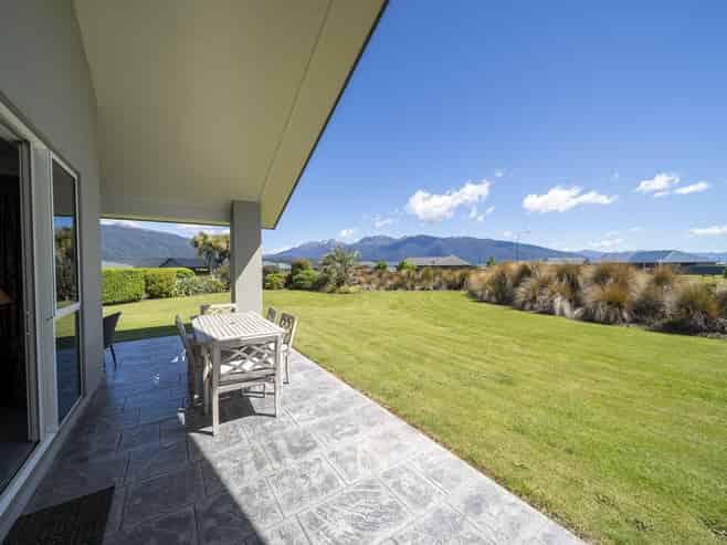 120 Aparima Drive, Te Anau