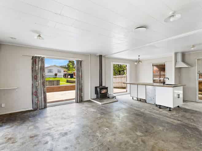 15 Kopi Place, Massey