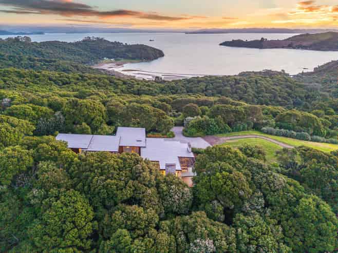 8 and 24 Te Matuku Point Lane, Waiheke Island