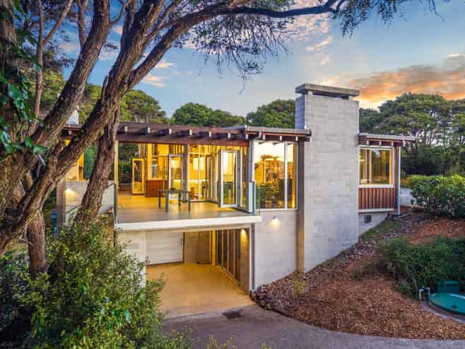 8 and 24 Te Matuku Point Lane, Waiheke Island