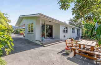 71e Bronte Street East, Nelson