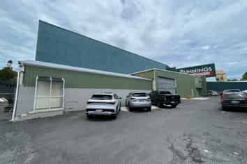 Central New Lynn Industrial - For Lease