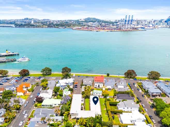 3/16 Queens Parade, Devonport