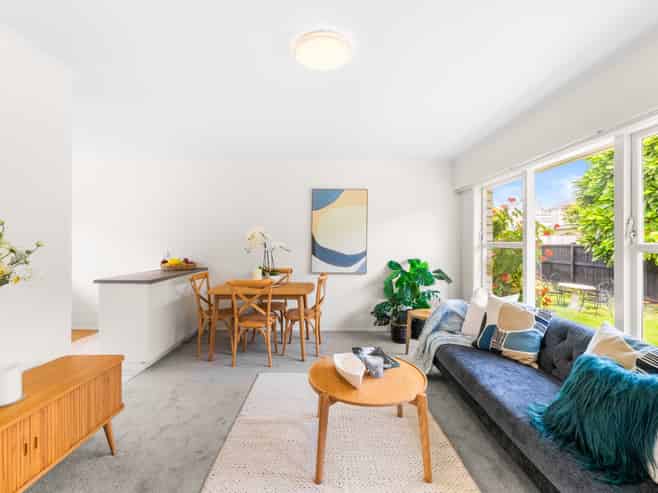 3/16 Queens Parade, Devonport