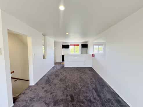 89 Albionvale Road , Glen Eden