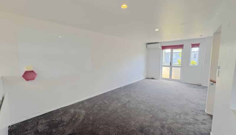 89 Albionvale Road , Glen Eden