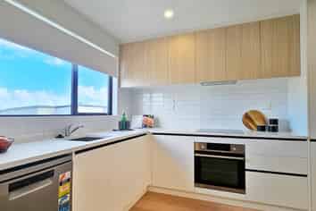 68 Tukari Lane, Mangere Bridge