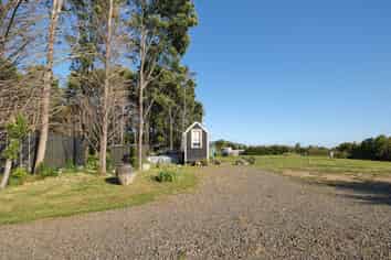 28 Kōwhai Drive, Kuratau