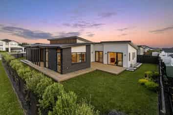 86 Maurice Kelly Road, Milldale