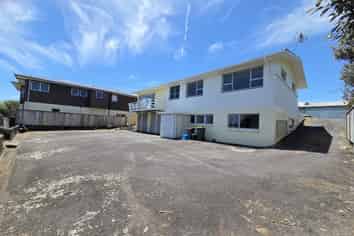 56 Nevada Drive, Merrilands