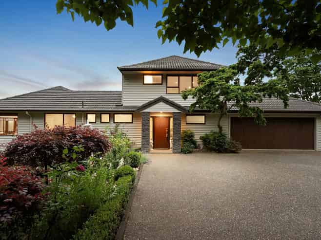 554 Kingseat Road, Kingseat