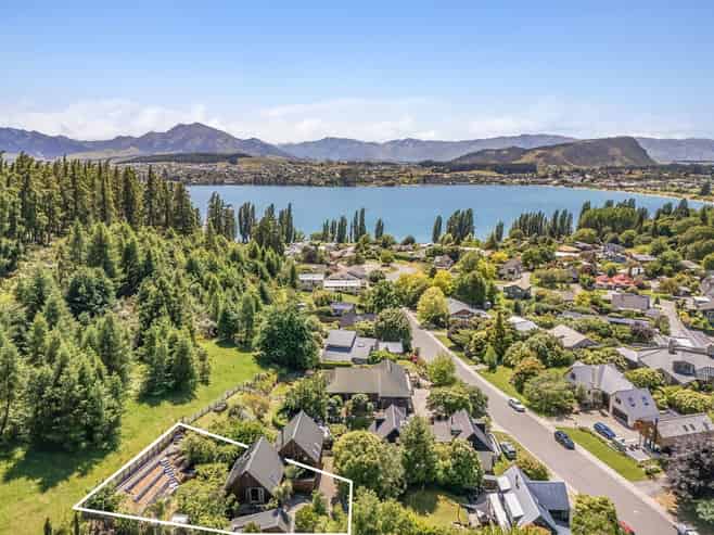 24B Bills Way, Wanaka
