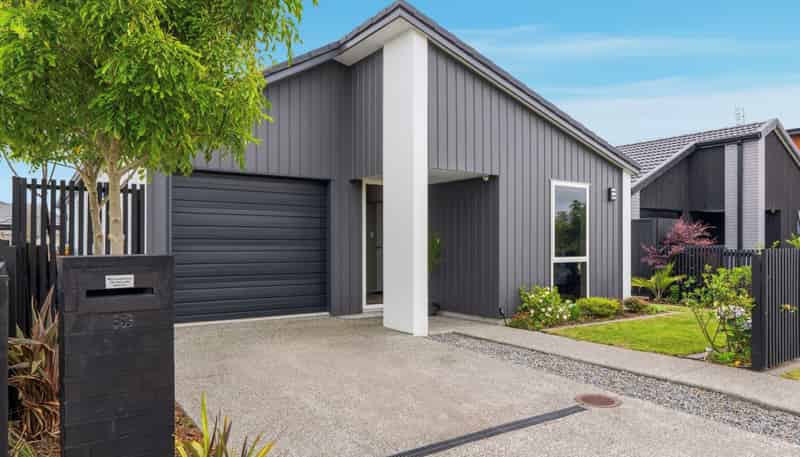 10 Empire Crescent, Papamoa