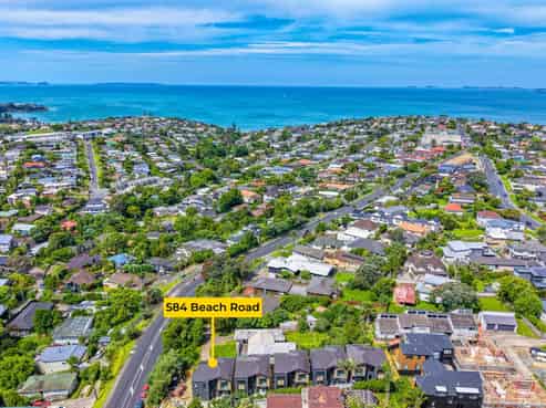 584 Beach Road, Rothesay Bay
