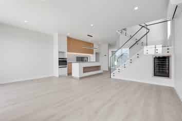 9 Wira Lane, Silverdale