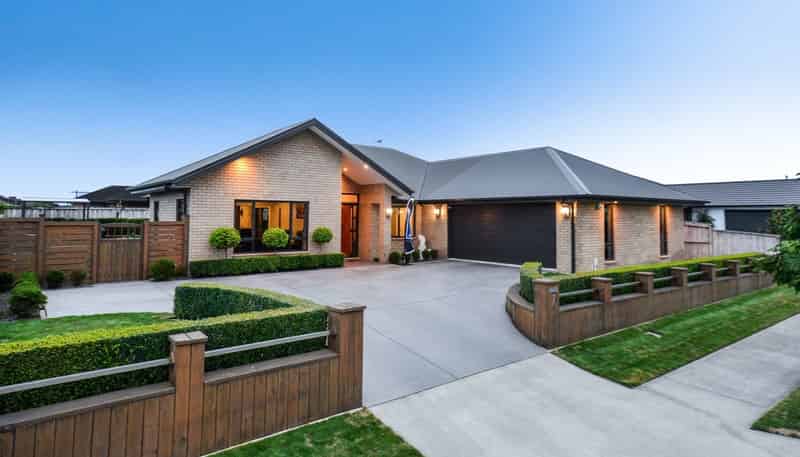 7 Audrey Place, Flagstaff
