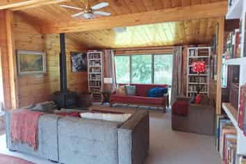 1083 Blue Mountains Road , Blue Mountains