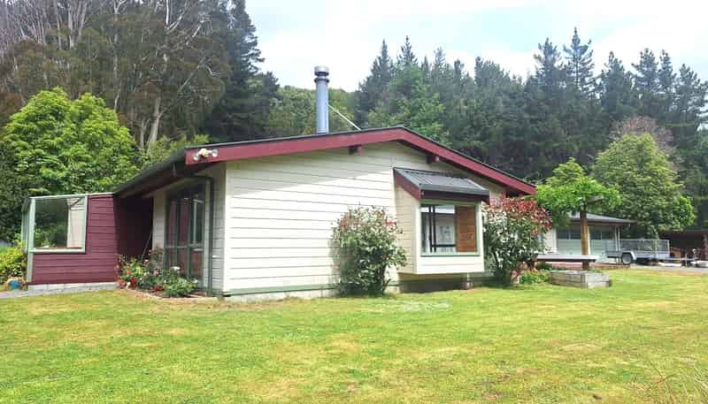 1083 Blue Mountains Road , Blue Mountains