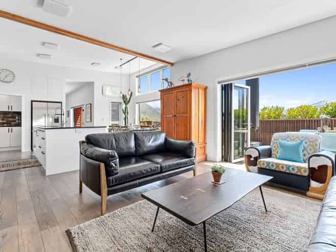 20 Edgewood Place, Peninsula Bay, Wanaka