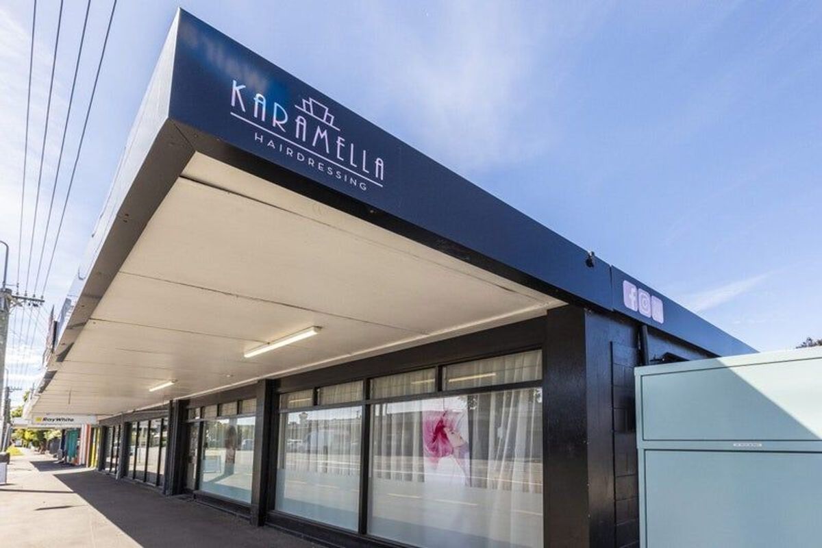 High Class Retail Space