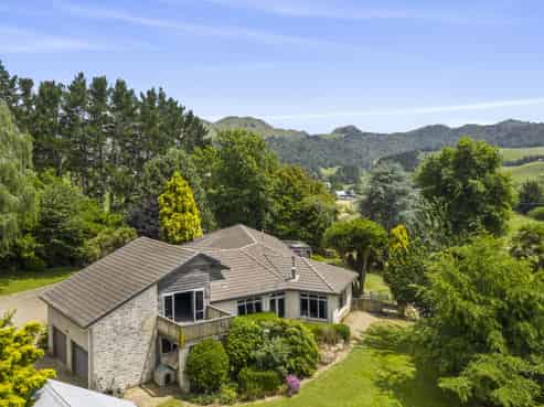 1028 Limeworks Loop Road, Karamu