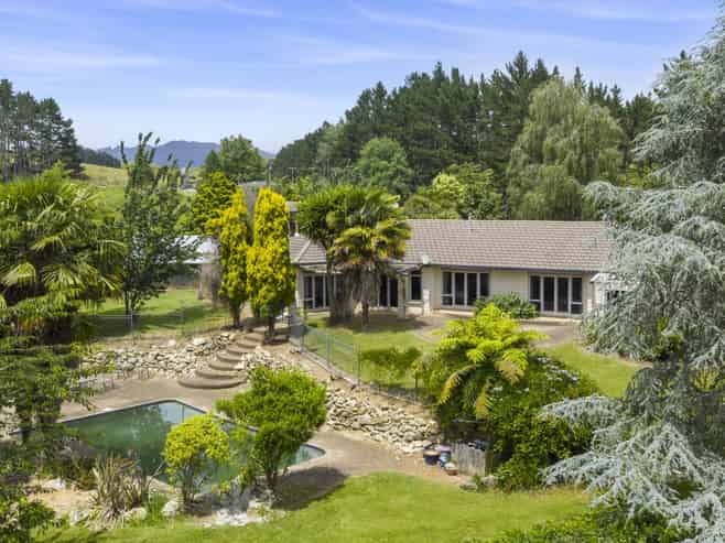 1028 Limeworks Loop Road, Karamu