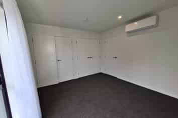 14 Ara Mara Hua, Henderson