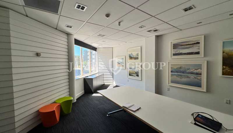 79-83 Beach Road, Auckland Central