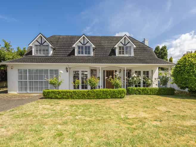 2 Tirimoana Place, Otamatea